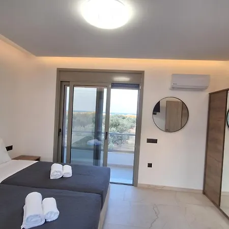 Nastazia's Pearl Villa *